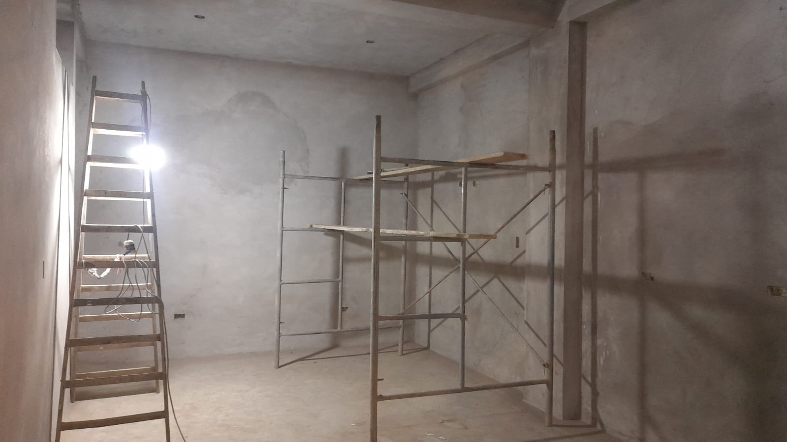 1. Tarrajeo y Estructura